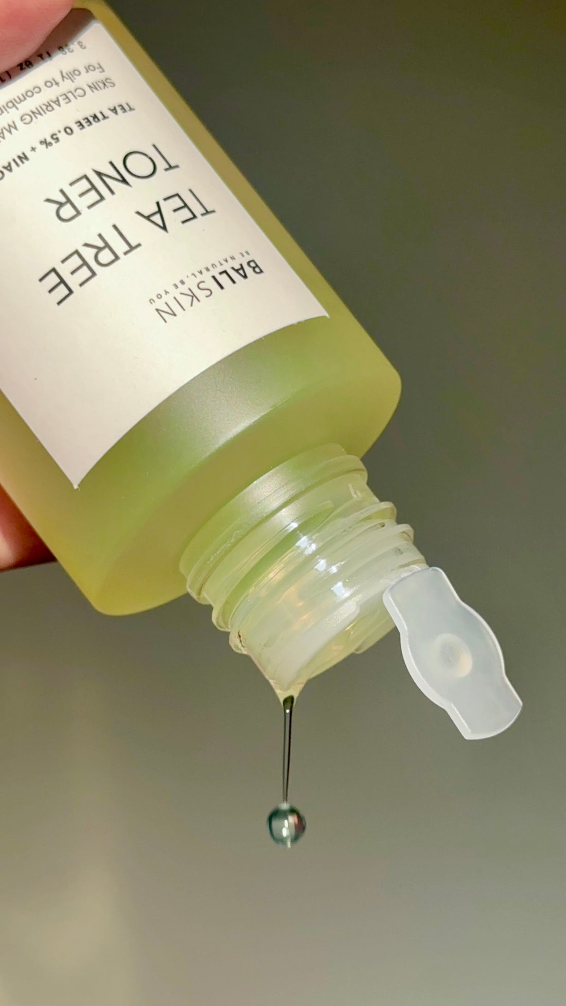 TEA TREE TONER